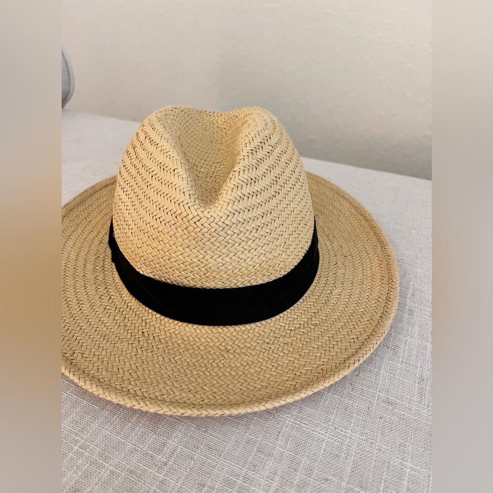 Authentic Banana Republic fadora